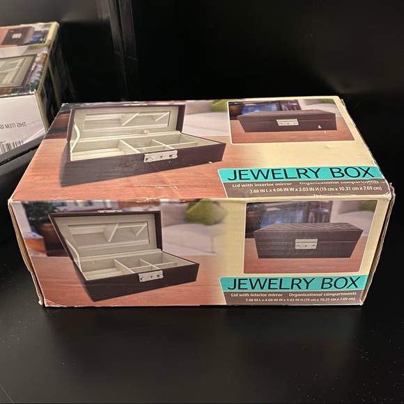 Jewelry Box - Picture 11 of 15